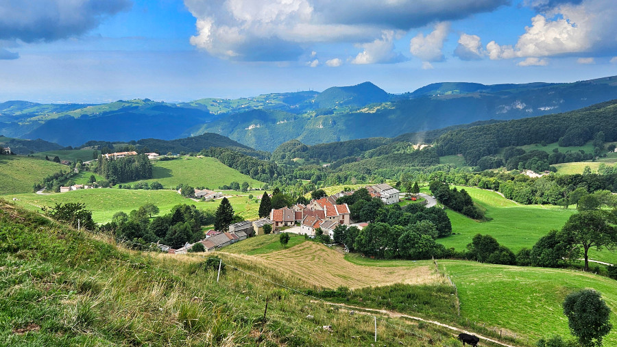 Escursione Domenica 14 Giugno:
Antica Via dei Cimbri e Monte Torla